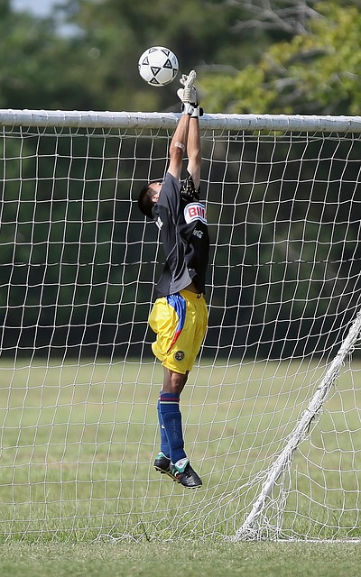 际行动将自 际行动将自